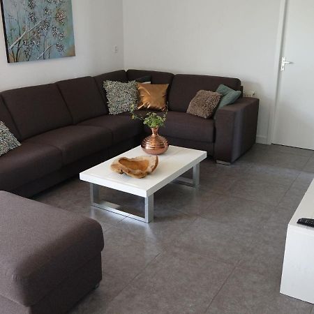 Lush Holiday Home In Earnew Ld Earnewald Ngoại thất bức ảnh