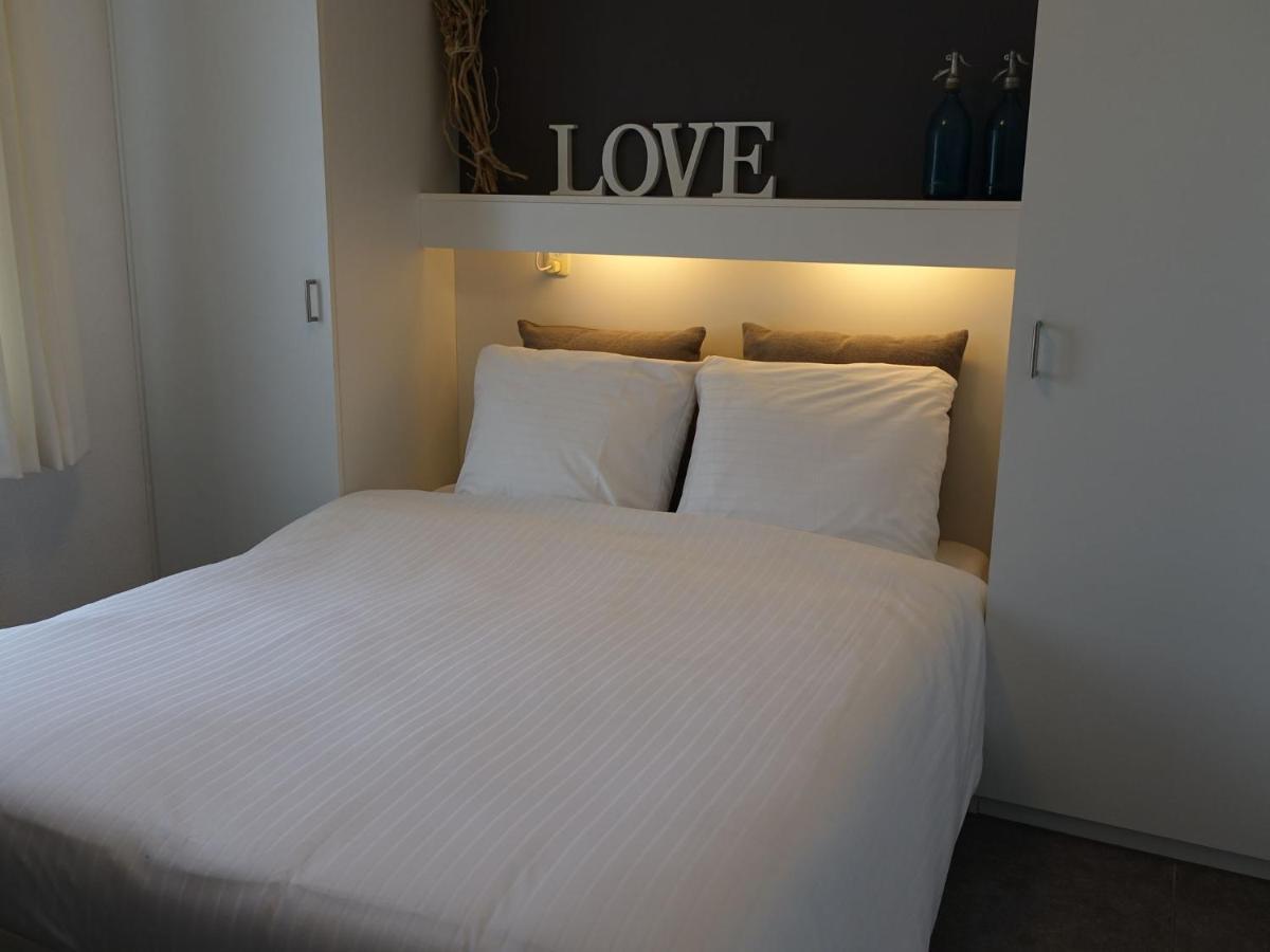 Lush Holiday Home In Earnew Ld Earnewald Ngoại thất bức ảnh